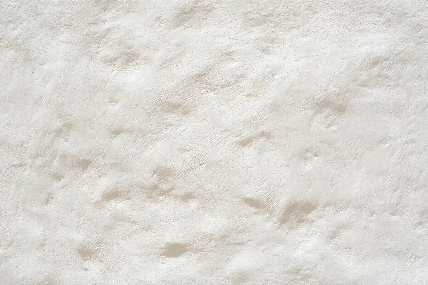 Aufgeraute Oberfläche nach dem Strahlen